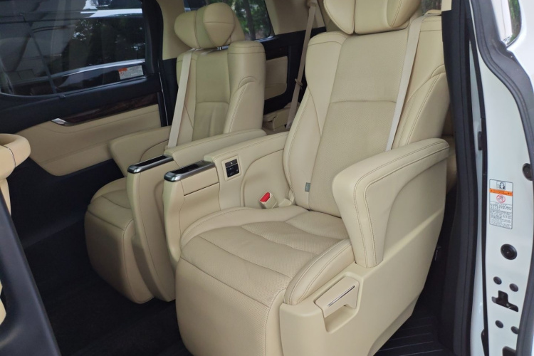 丰田 埃尔法 2018 汽车图片 #14