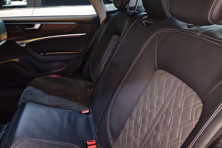 Audi A7L 2022 #14 Audi A7L 2022 car image #14