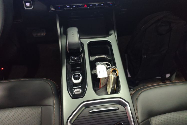 GEELY Okavango L 2024 #14 GEELY Okavango L 2024 car image #14