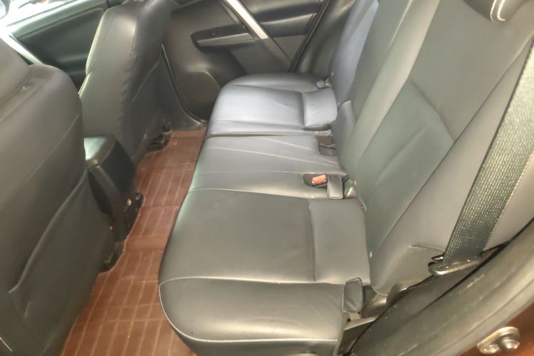 RAV4 2017 #14 RAV4 2017 car image #14
