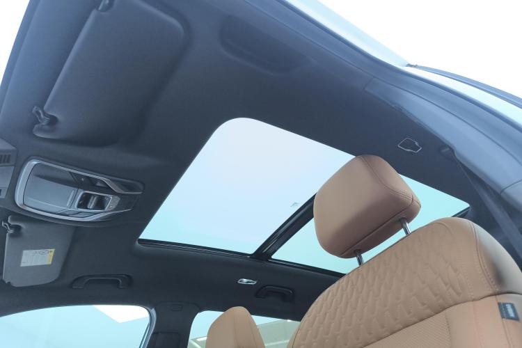 GEELY Okavango L 2024 car image #14