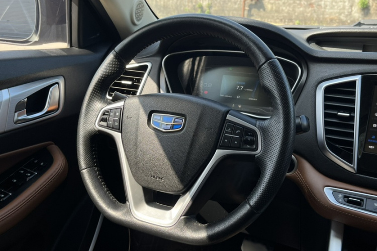 GEELY Vision X6 2019 car image #14