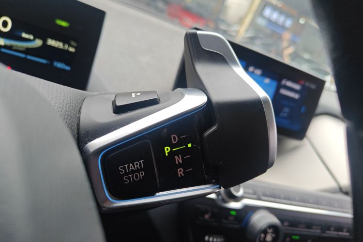 BMW i3 (Imported) 2018 immagine di auto #14