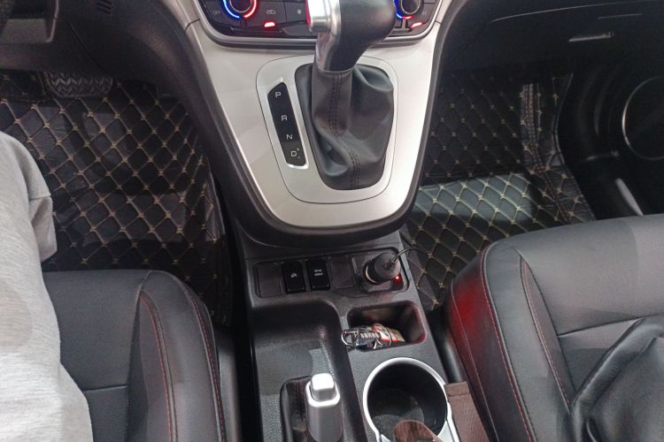 Haval M6 2020 #14 Haval M6 2020 car image #14