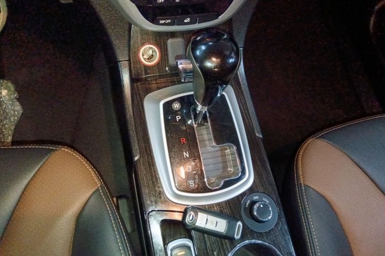 GAC Trumpchi GS5 Super 2016 car image #14