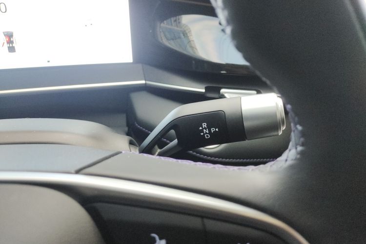 GEELY PrefaceL 2024 #14 GEELY PrefaceL 2024 car image #14