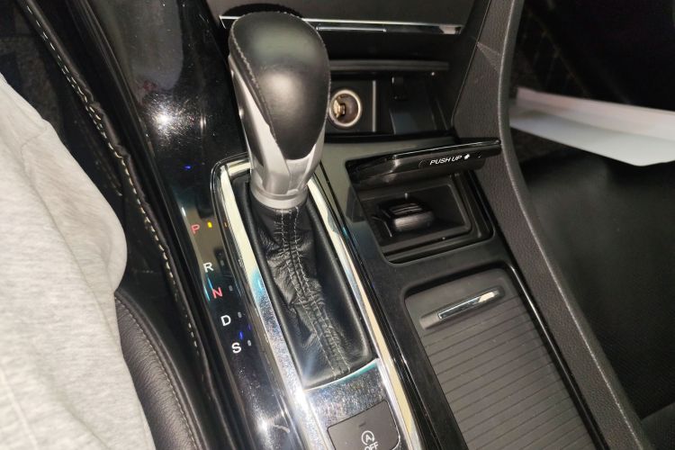 Honda Spirior 2017 car image #14