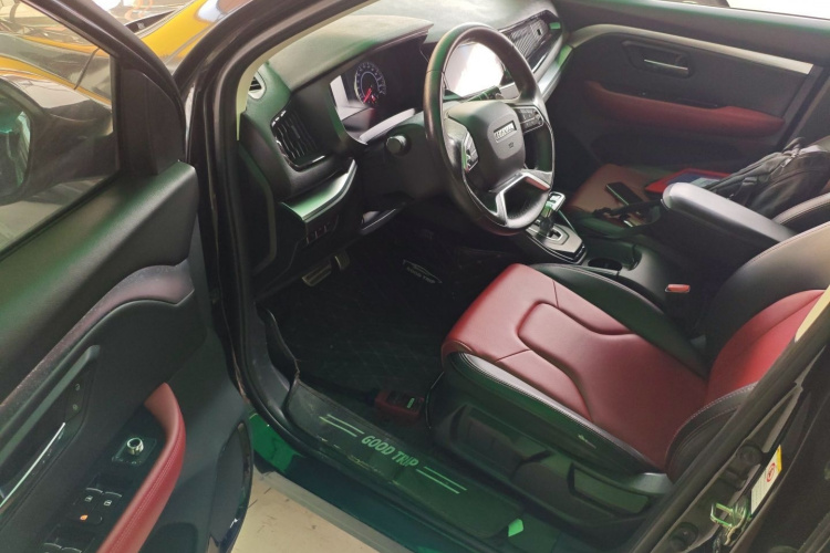 Haval H2s 2017 car image #14