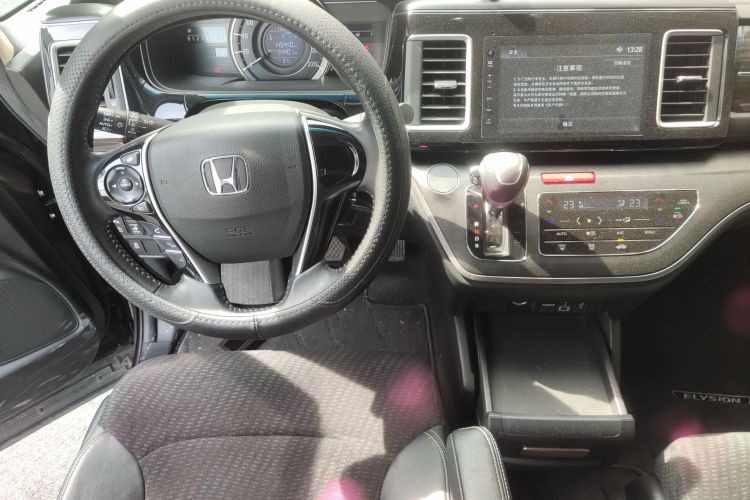 Honda Elysion 2017 imagem de carro #14