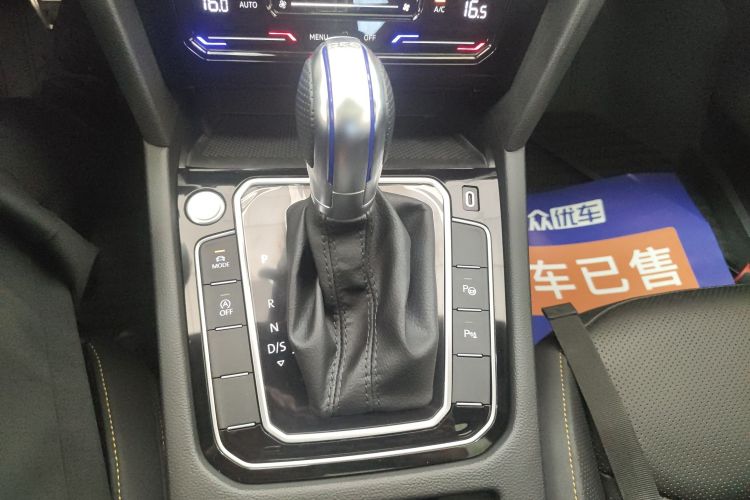 Volkswagen CC (FAW-Volkswagen) 2024 car image #14