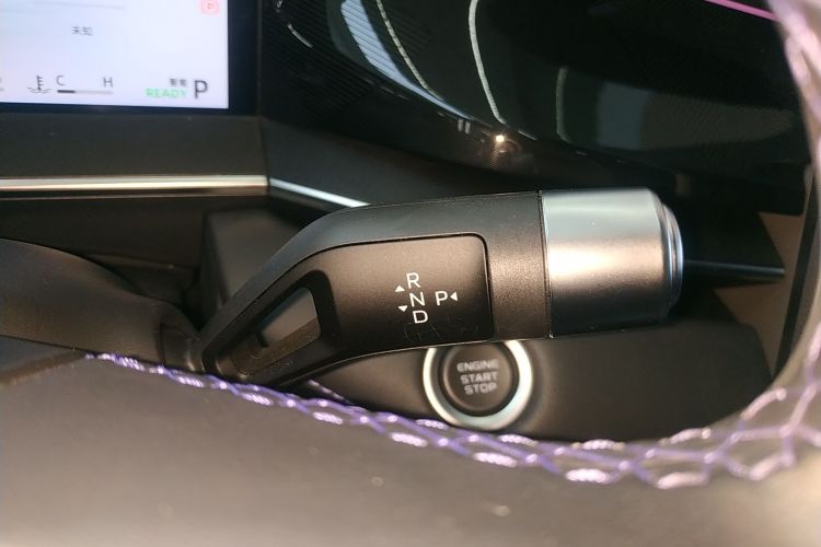 GEELY PrefaceL 2024 car image #14