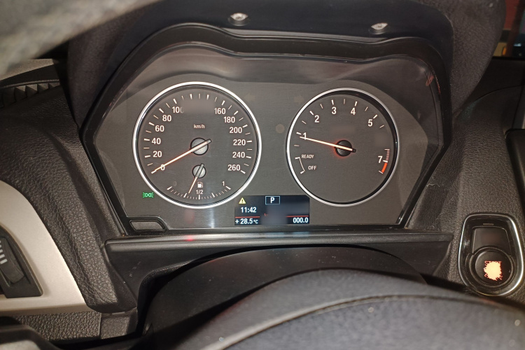 BMW 1 Series (Imported) 2013 car image #14