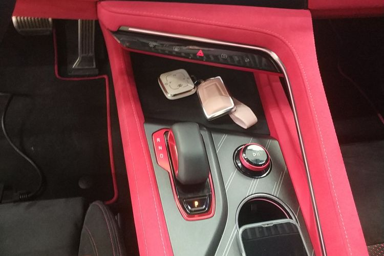 Zeekr 001 FR 2023 صورة سيارة #14