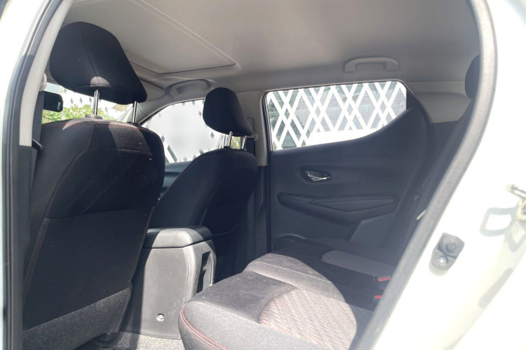 日产 蓝鸟经典 2018 汽车图片 #14