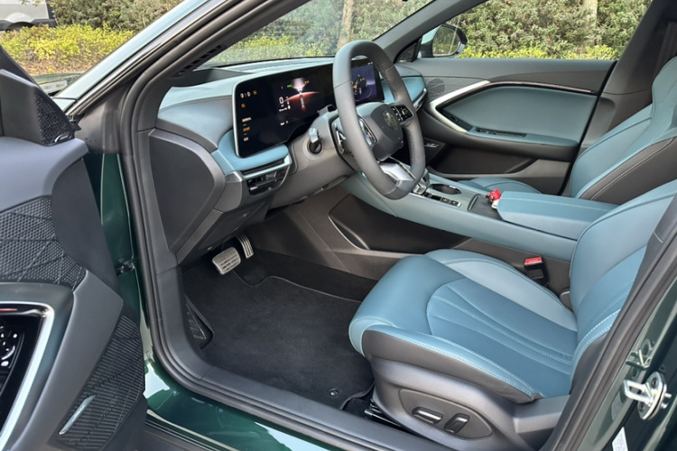 MG 7 2024 car image #14