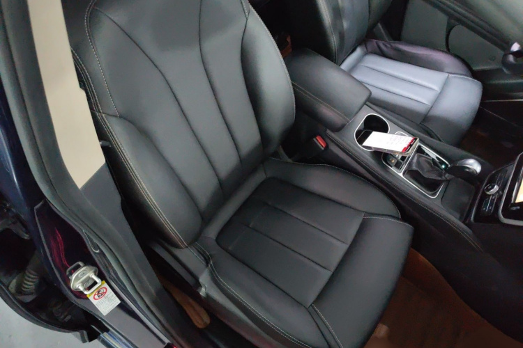 BYD Song MAX 2018 immagine di auto #14