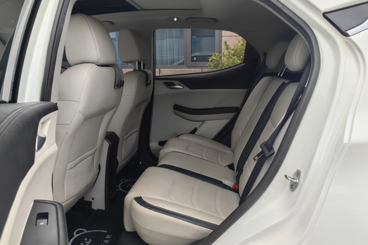 BYD Yuan 2022 car image #14