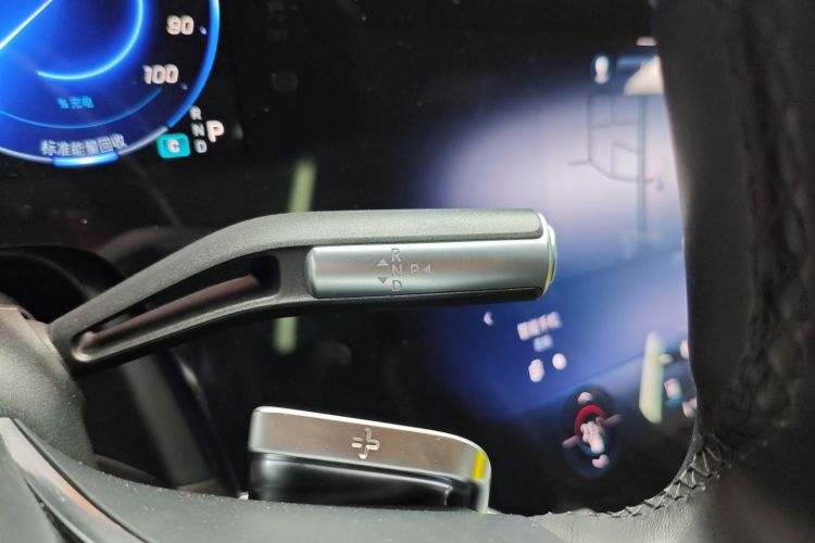 Mercedes-Benz EQS Class 2023 car image #14