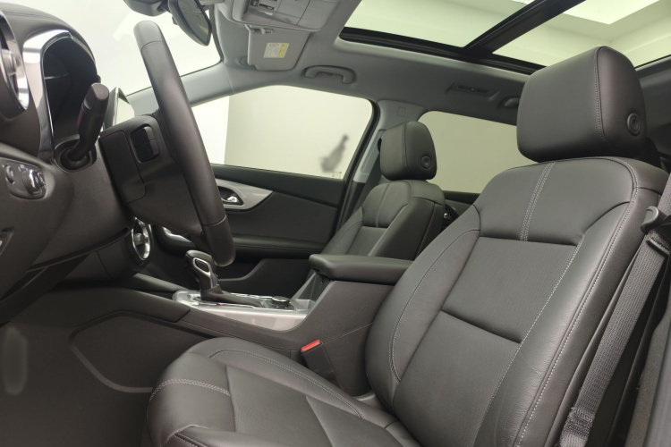 Chevrolet Blazer 2023 car image #14