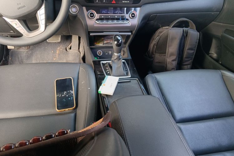 Hyundai Mistra 2018 car image #14