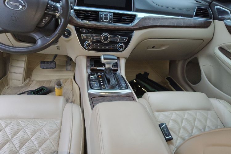 GAC Trumpchi GA8 2017 #14 GAC Trumpchi GA8 2017 car image #14