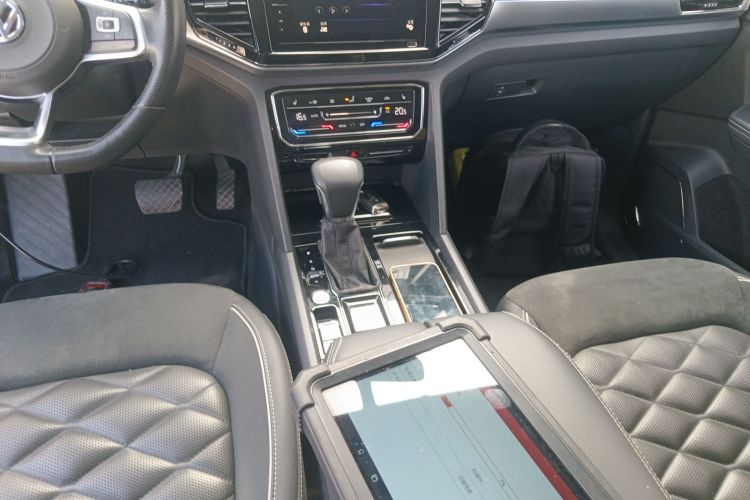 Volkswagen Teramont 2020 car image #14