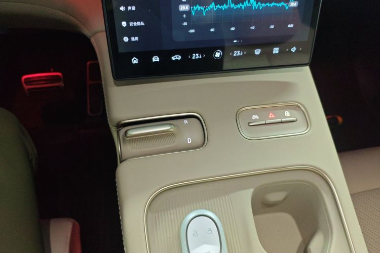 蔚来 蔚来EC7 2023 汽车图片 #14