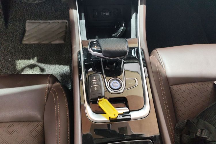 Changan Eado EV 2018 car image #14