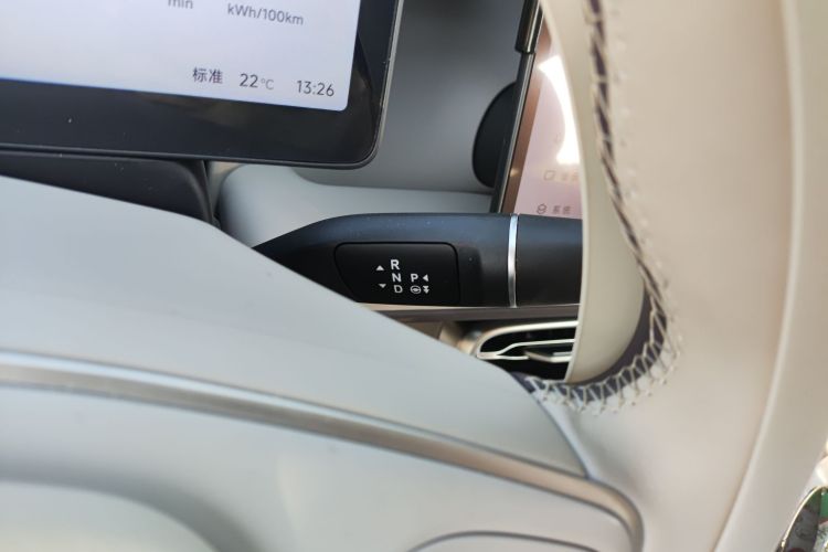 零跑汽车 零跑B01 2025 汽车图片 #14