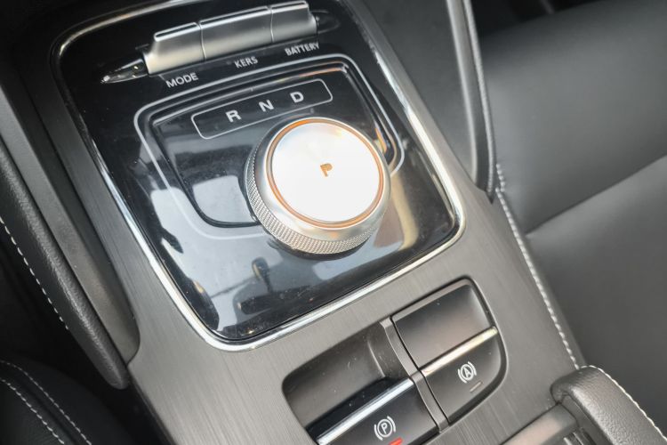 MG EZS Electric 2021 car image #14