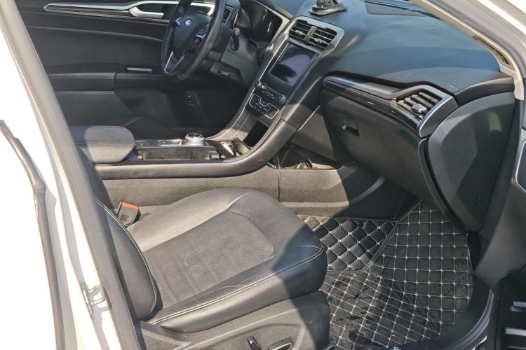 Ford Mondeo New Energy 2018 car image #14