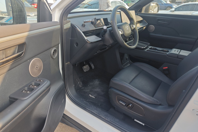 Toyota Bozhi 3X 2025 car image #14