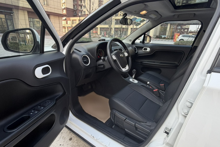 MG 3 SW 2017 car image #14