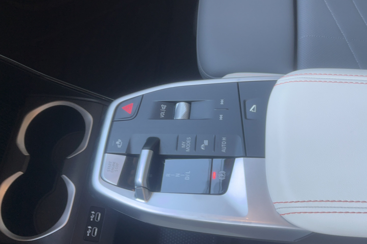 Hyundai Coupe 2024 immagine di auto #14