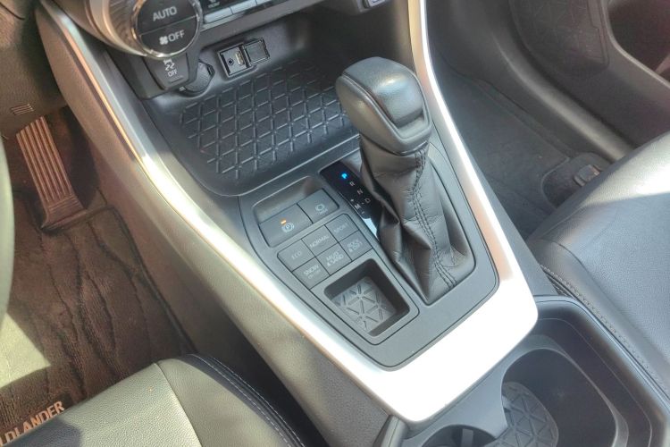 Kia Wildlander 2020 car image #14