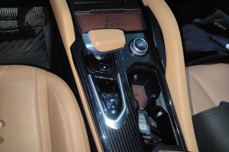 GEELY Monjaro EREV 2023 #14 GEELY Monjaro EREV 2023 car image #14