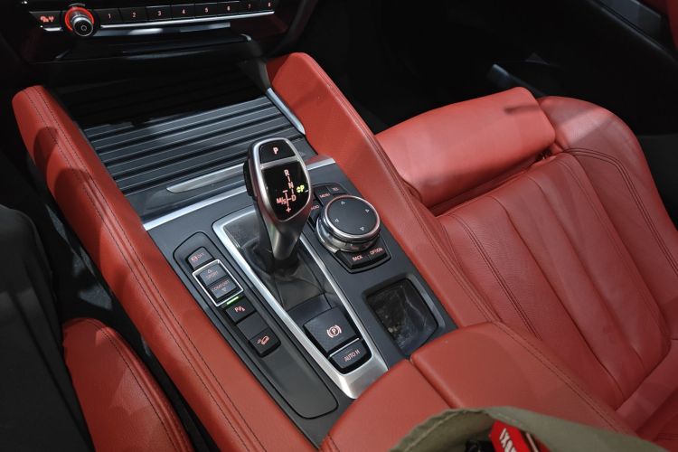 宝马 宝马X6 2018 汽车图片 #14