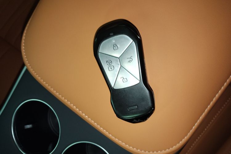 Xpeng G9 2024 #14 Xpeng G9 2024 immagine di auto #14