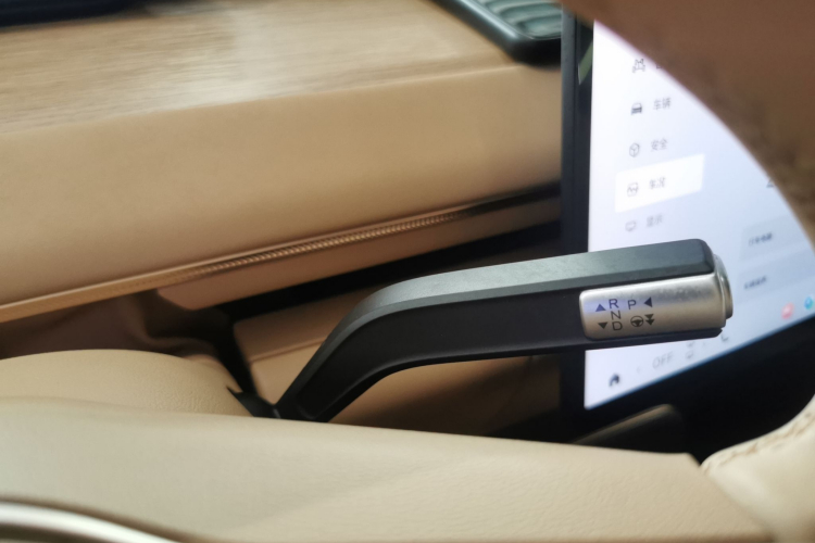 Exceed Stellar Era ET 2025 car image #14