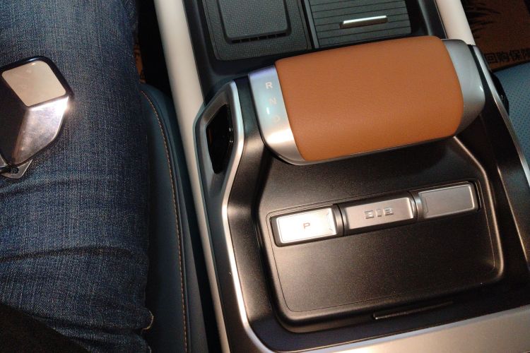 Deepal G318 2024 car image #14