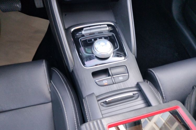 MG EZS Electric 2020 car image #14