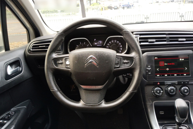 Citroen C4 C-Quatre 2018 car image #14