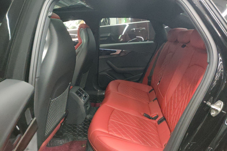 Audi S4 2025 #14 Audi S4 2025 car image #14