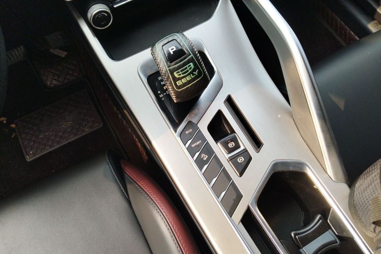 GEELY Coolray 2021 #14 GEELY Coolray 2021 car image #14