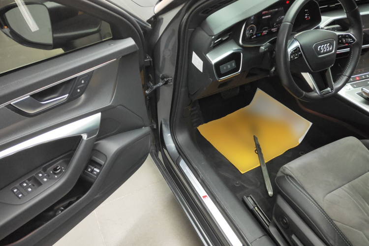 Audi A6L New Energy 2020 car image #14