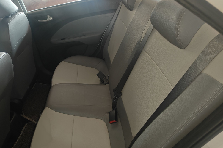 Kia Pegas 2020 imagen de coche #14