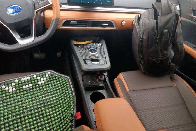 BYD e2 2021 #14 BYD e2 2021 صورة سيارة #14