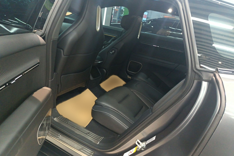 Avatr 12 2023 car image #14