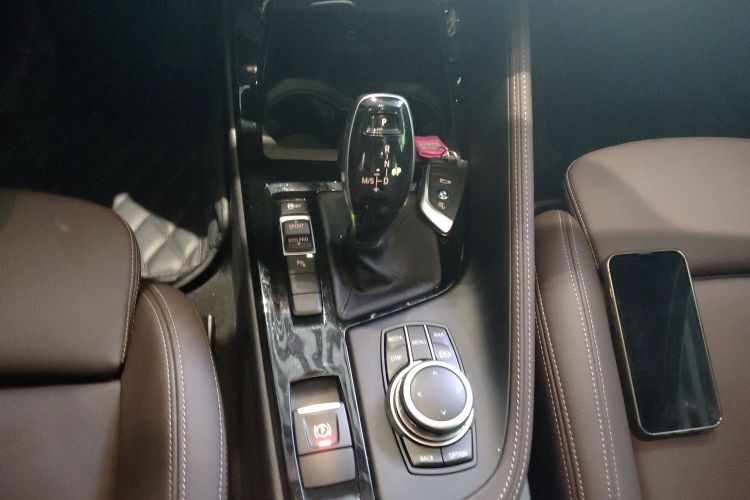 BMW X2 2021 #14 BMW X2 2021 car image #14