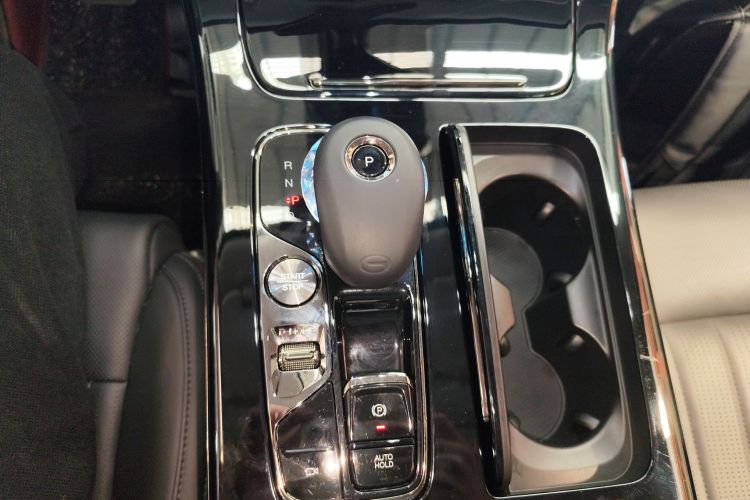 GAC Trumpchi E9 2024 imagem de carro #14